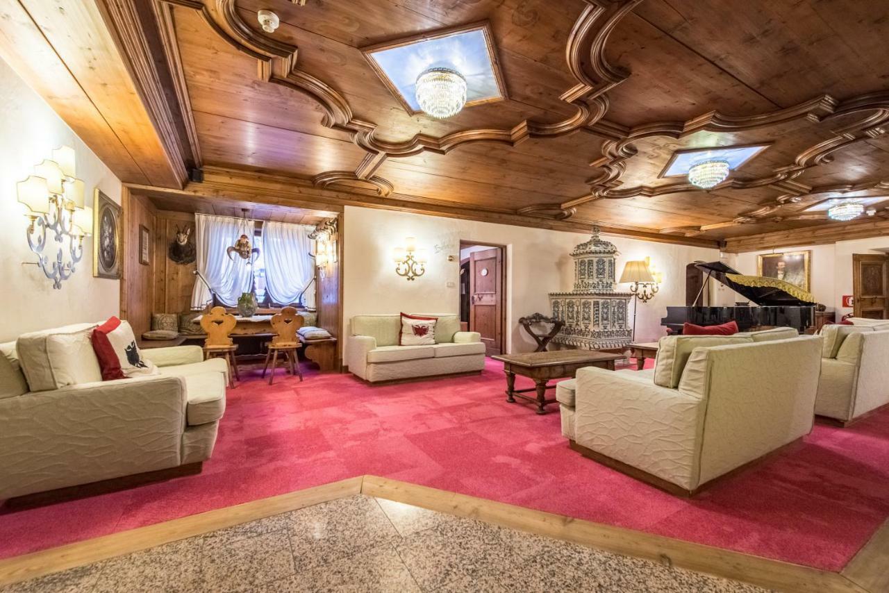 Adler Suite & Stube Villabassa Exterior photo